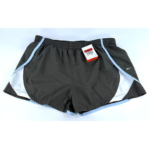 NIke Womens Performance Training Shorts 255897 Size L  NEW with Tags